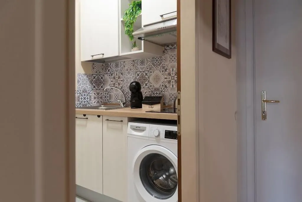 +Elegant Apartment In The Center With Etna View+ كاتانيا
