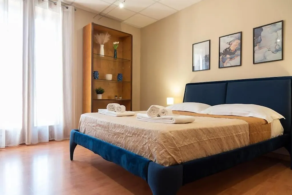 +Elegant Apartment In The Center With Etna View+ كاتانيا 0*,  إيطاليا