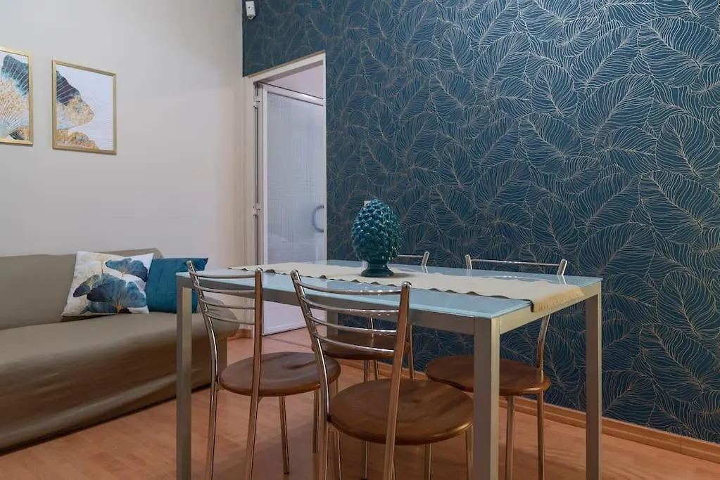 +Elegant Apartment In The Center With Etna View+ كاتانيا 0*,  إيطاليا