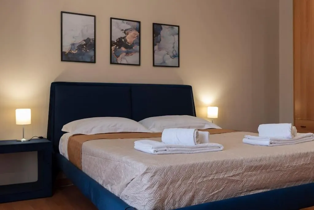 +Elegant Apartment In The Center With Etna View+ كاتانيا إيطاليا